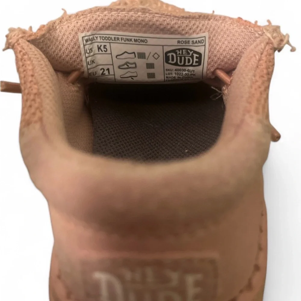 Hey Dude Kids Wally Funk Mono shoe in the Rose Sand